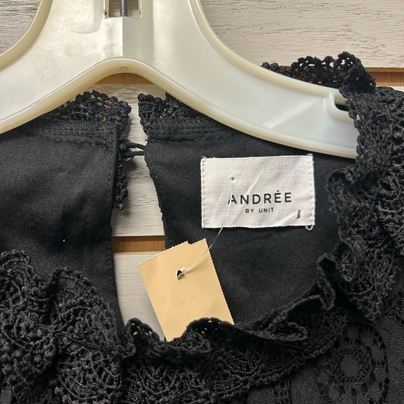 ANDREE BY UNIT Black Lace Blouse - Picture 2 of 7